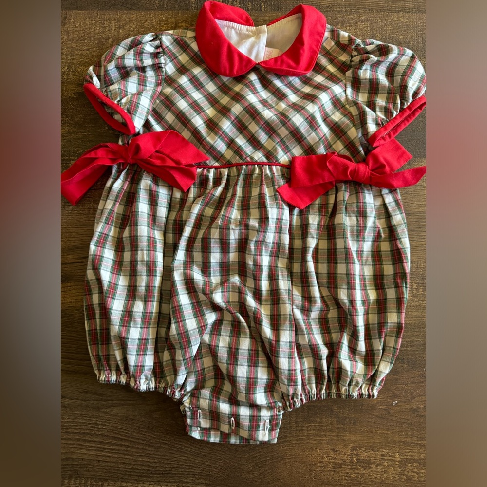 Petit Bébé Christmas Bubble
